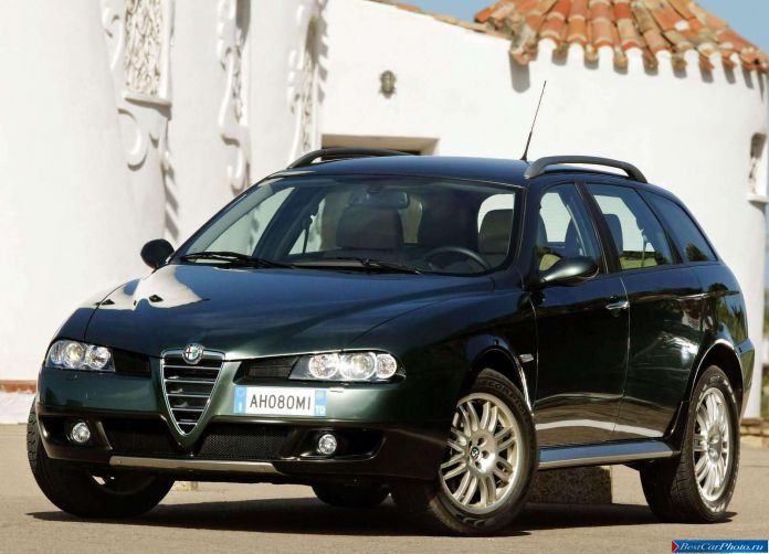 2004 Alfa Romeo 156 Crosswagon Q4 - фотография 31 из 61