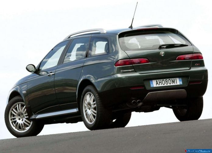 2004 Alfa Romeo 156 Crosswagon Q4 - фотография 43 из 61
