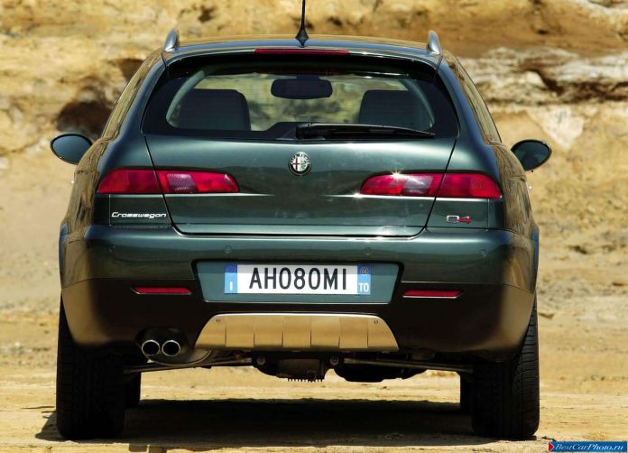2004 Alfa Romeo 156 Crosswagon Q4 - фотография 54 из 61