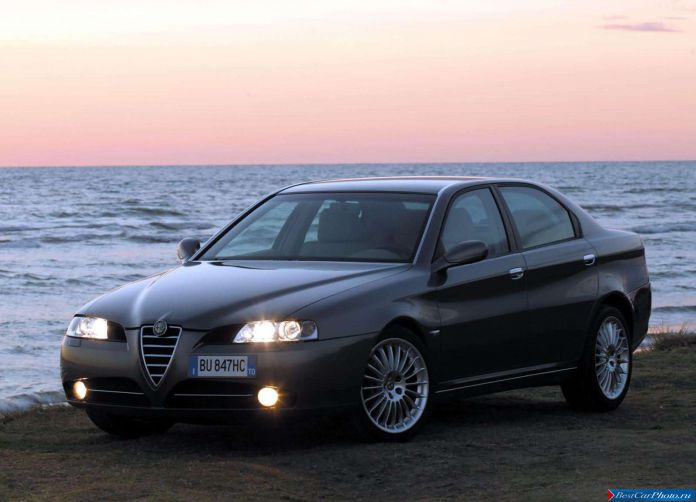 2004 Alfa Romeo 166 - фотография 1 из 47 2004 Alfa Romeo 166 - фотография 1 из 47