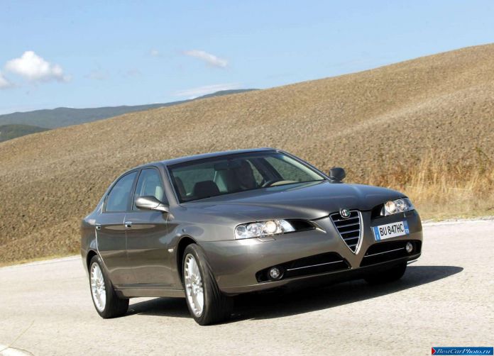 2004 Alfa Romeo 166 - фотография 6 из 47