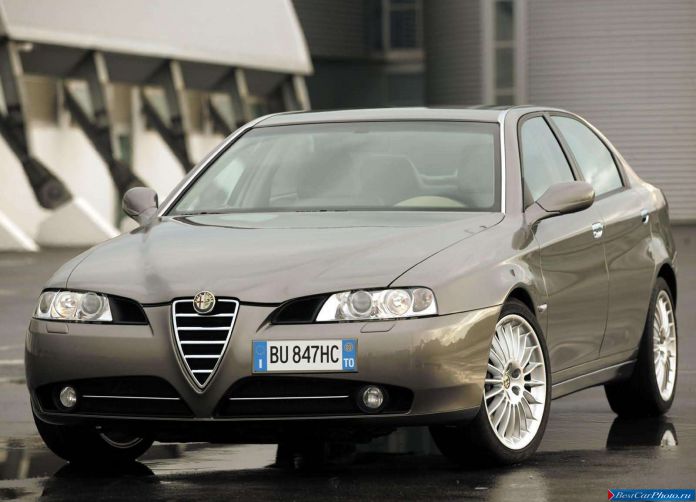 2004 Alfa Romeo 166 - фотография 18 из 47 2004 Alfa Romeo 166 - фотография 18 из 47
