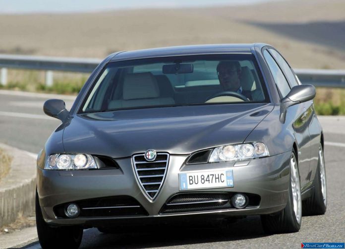 2004 Alfa Romeo 166 - фотография 19 из 47