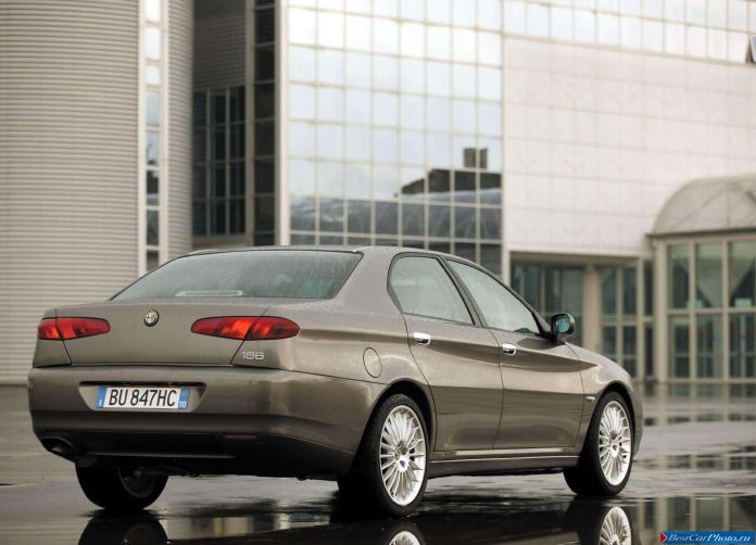 2004 Alfa Romeo 166 - фотография 39 из 47