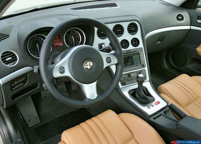 2005 Alfa Romeo 159 - фотография 40 из 59