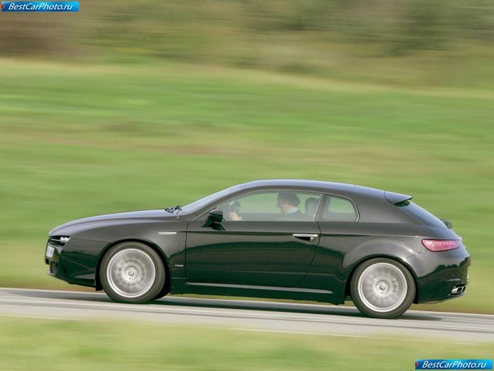2005 Alfa Romeo Brera - фотография 26 из 59 2005 Alfa Romeo Brera - фотография 26 из 59