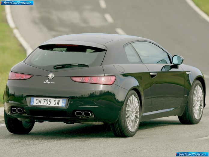 2005 Alfa Romeo Brera - фотография 31 из 59 2005 Alfa Romeo Brera - фотография 31 из 59