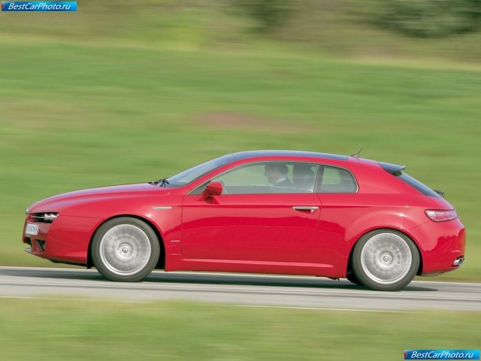 2005 Alfa Romeo Brera - фотография 33 из 59