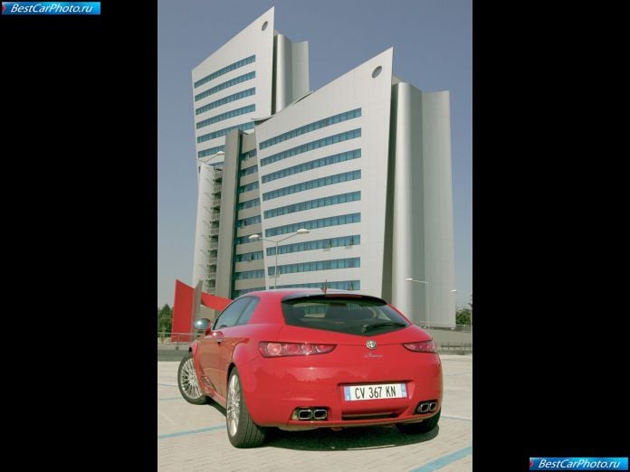 2005 Alfa Romeo Brera - фотография 59 из 59 2005 Alfa Romeo Brera - фотография 59 из 59