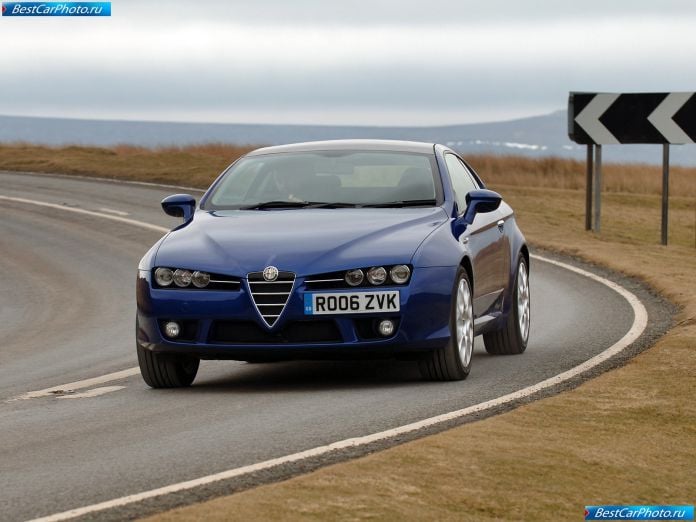 2005 Alfa Romeo Brera Uk Version - фотография 22 из 74 2005 Alfa Romeo Brera Uk Version - фотография 22 из 74
