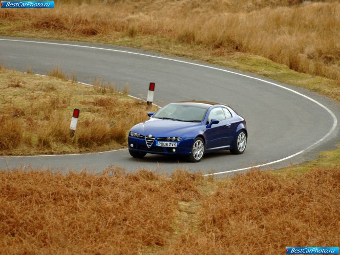 2005 Alfa Romeo Brera Uk Version - фотография 23 из 74 2005 Alfa Romeo Brera Uk Version - фотография 23 из 74