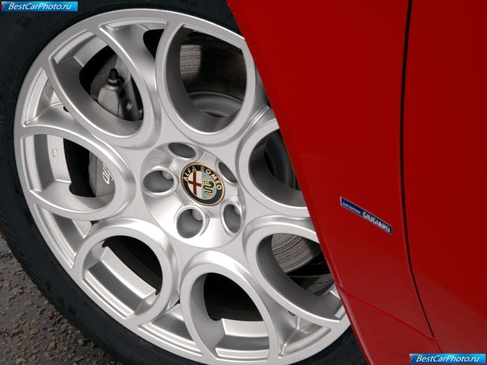 2005 Alfa Romeo Brera Uk Version - фотография 70 из 74 2005 Alfa Romeo Brera Uk Version - фотография 70 из 74