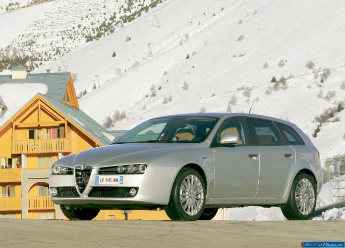2006 Alfa Romeo 159 Sportwagon - фотография 4 из 58 2006 Alfa Romeo 159 Sportwagon - фотография 4 из 58