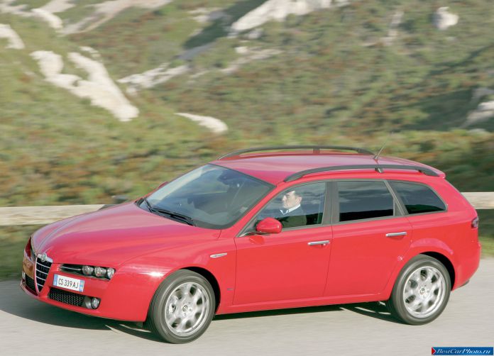 2006 Alfa Romeo 159 Sportwagon - фотография 19 из 58 2006 Alfa Romeo 159 Sportwagon - фотография 19 из 58