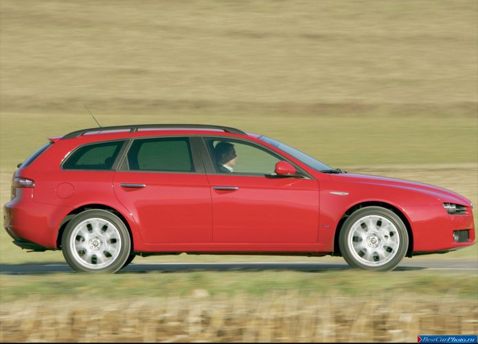 2006 Alfa Romeo 159 Sportwagon - фотография 35 из 58 2006 Alfa Romeo 159 Sportwagon - фотография 35 из 58