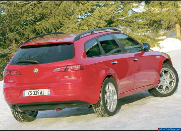 2006 Alfa Romeo 159 Sportwagon - фотография 54 из 58 2006 Alfa Romeo 159 Sportwagon - фотография 54 из 58
