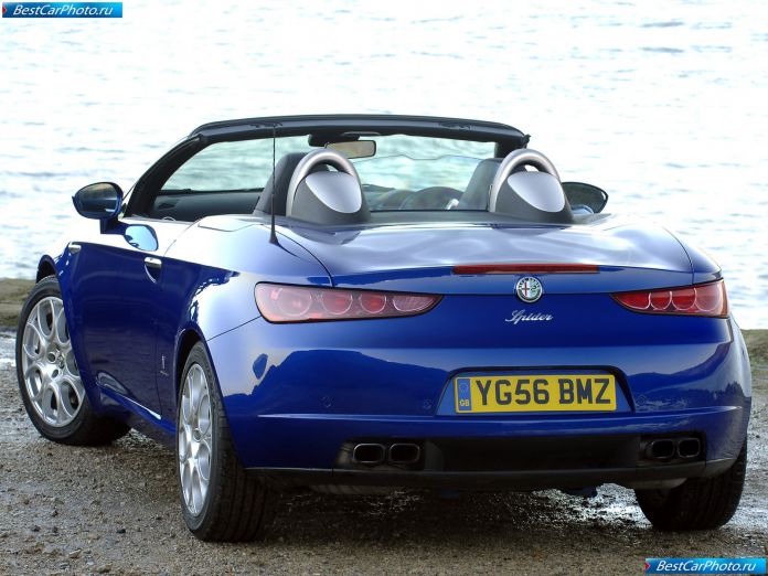 2006 Alfa Romeo Spider Uk Version - фотография 20 из 34