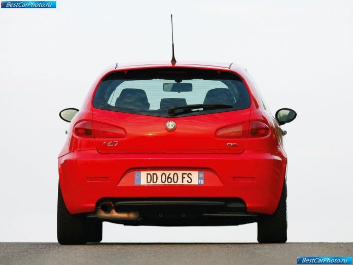 2007 Alfa Romeo 147 Q2 - фотография 15 из 16 2007 Alfa Romeo 147 Q2 - фотография 15 из 16