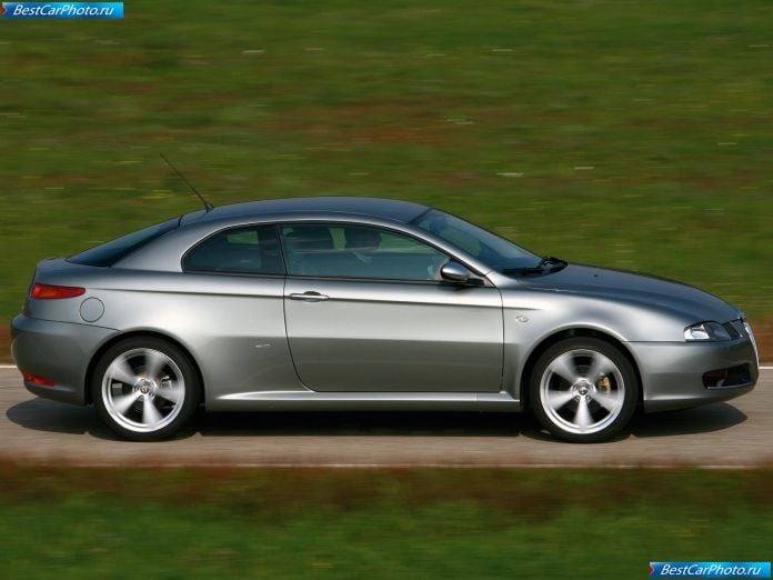 2007 Alfa Romeo Gt Q2 - фотография 7 из 16 2007 Alfa Romeo Gt Q2 - фотография 7 из 16