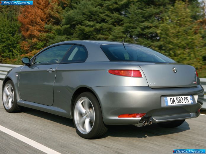 2007 Alfa Romeo Gt Q2 - фотография 10 из 16 2007 Alfa Romeo Gt Q2 - фотография 10 из 16