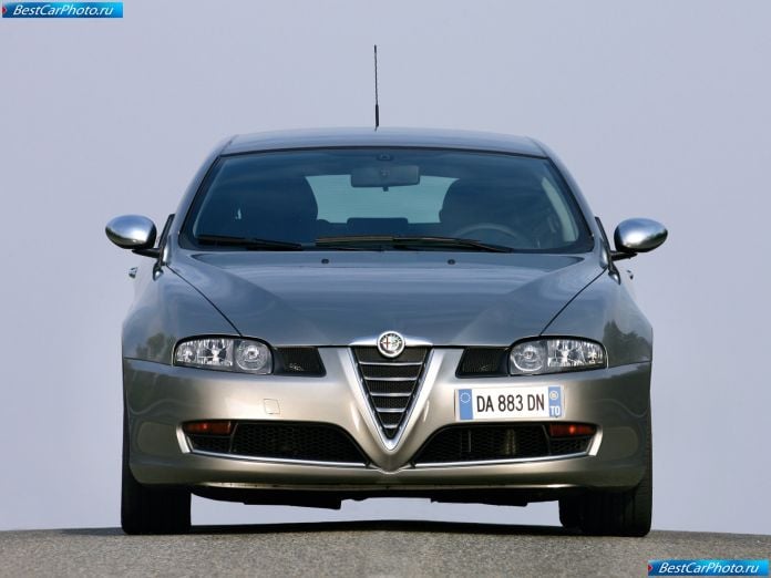 2007 Alfa Romeo Gt Q2 - фотография 13 из 16 2007 Alfa Romeo Gt Q2 - фотография 13 из 16