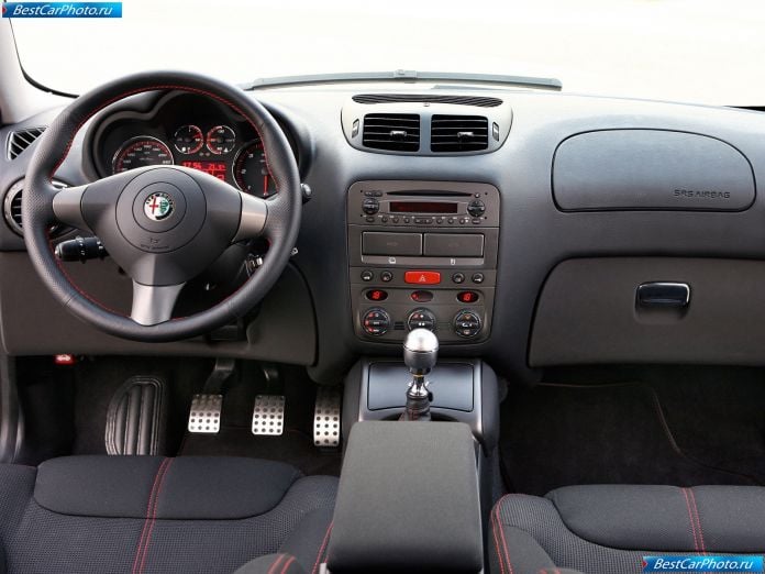 2007 Alfa Romeo Gt Q2 - фотография 15 из 16 2007 Alfa Romeo Gt Q2 - фотография 15 из 16