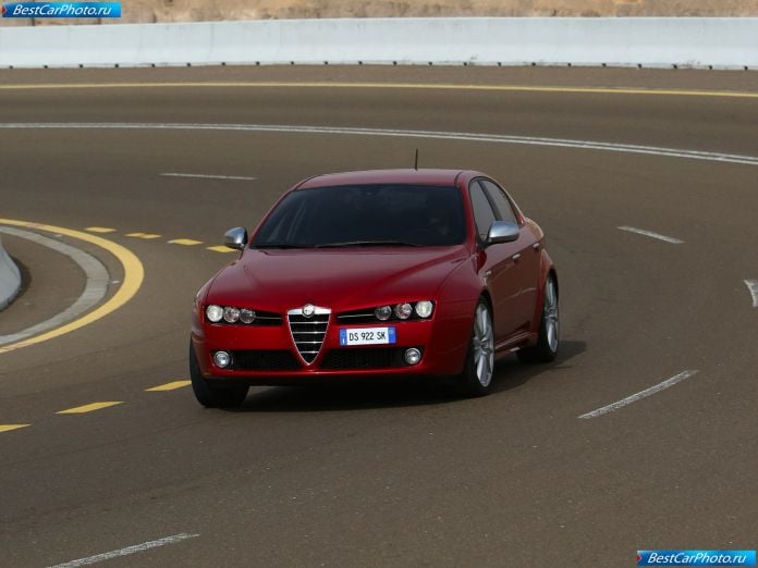 2009 Alfa Romeo 159 - фотография 16 из 56
