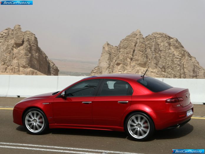 2009 Alfa Romeo 159 - фотография 24 из 56