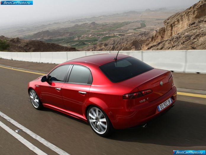2009 Alfa Romeo 159 - фотография 32 из 56