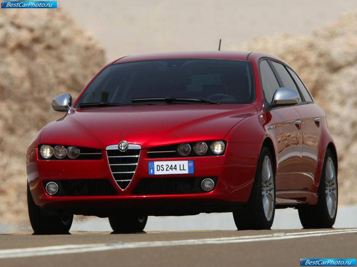 2009 Alfa Romeo 159 Sportwagon - фотография 2 из 68 2009 Alfa Romeo 159 Sportwagon - фотография 2 из 68