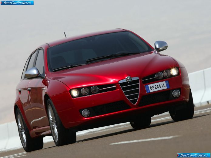 2009 Alfa Romeo 159 Sportwagon - фотография 3 из 68 2009 Alfa Romeo 159 Sportwagon - фотография 3 из 68