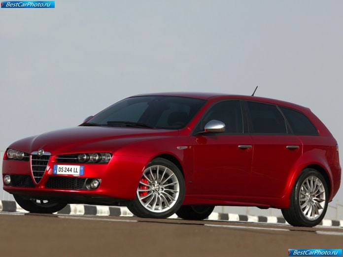 2009 Alfa Romeo 159 Sportwagon - фотография 22 из 68 2009 Alfa Romeo 159 Sportwagon - фотография 22 из 68