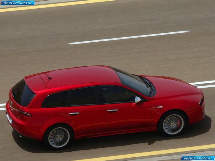 2009 Alfa Romeo 159 Sportwagon - фотография 28 из 68 2009 Alfa Romeo 159 Sportwagon - фотография 28 из 68