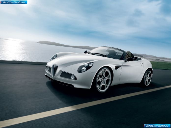 2009 Alfa Romeo 8c Spider - фотография 2 из 33 2009 Alfa Romeo 8c Spider - фотография 2 из 33