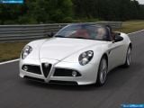 alfa_romeo_2009-8c_spider_1600x1200_008.jpg