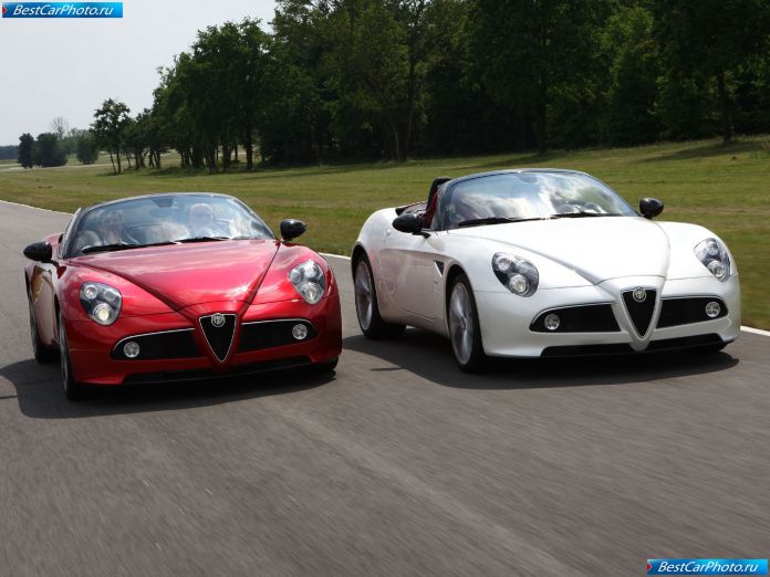 2009 Alfa Romeo 8c Spider - фотография 24 из 33 2009 Alfa Romeo 8c Spider - фотография 24 из 33