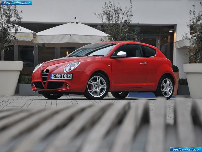 2009 Alfa Romeo Mito Uk Version - фотография 1 из 42