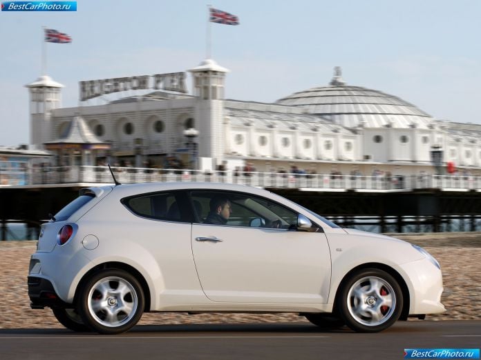 2009 Alfa Romeo Mito Uk Version - фотография 20 из 42