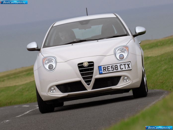 2009 Alfa Romeo Mito Uk Version - фотография 25 из 42