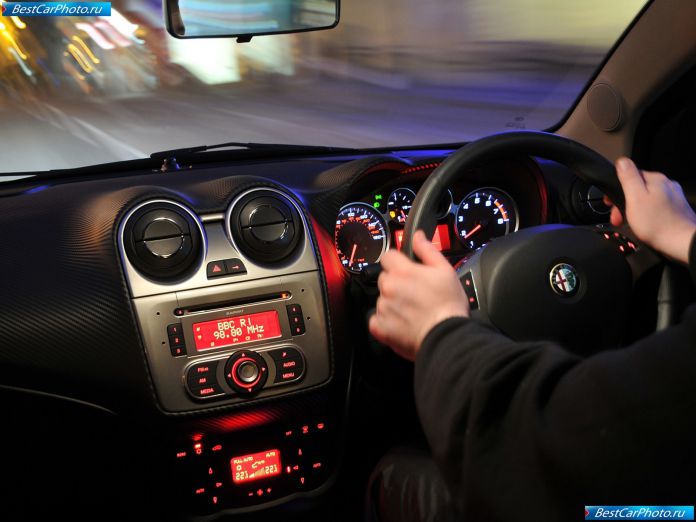 2009 Alfa Romeo Mito Uk Version - фотография 31 из 42