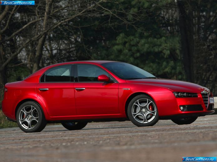 2010 Alfa Romeo 159 1750 Tbi - фотография 2 из 13 2010 Alfa Romeo 159 1750 Tbi - фотография 2 из 13