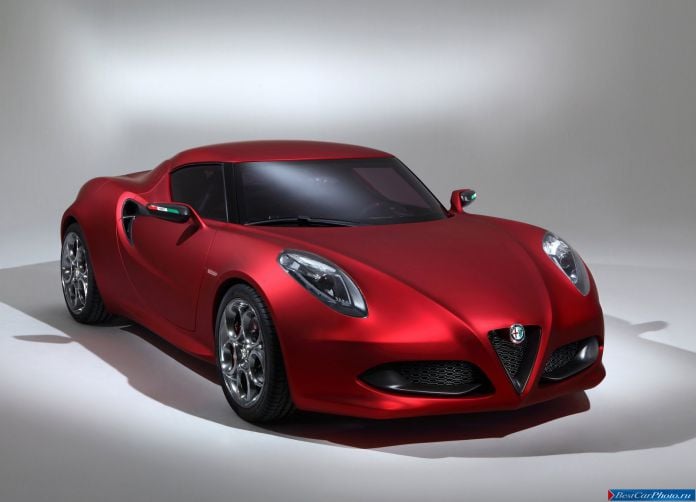 2011 Alfa Romeo 4C Concept - фотография 2 из 10