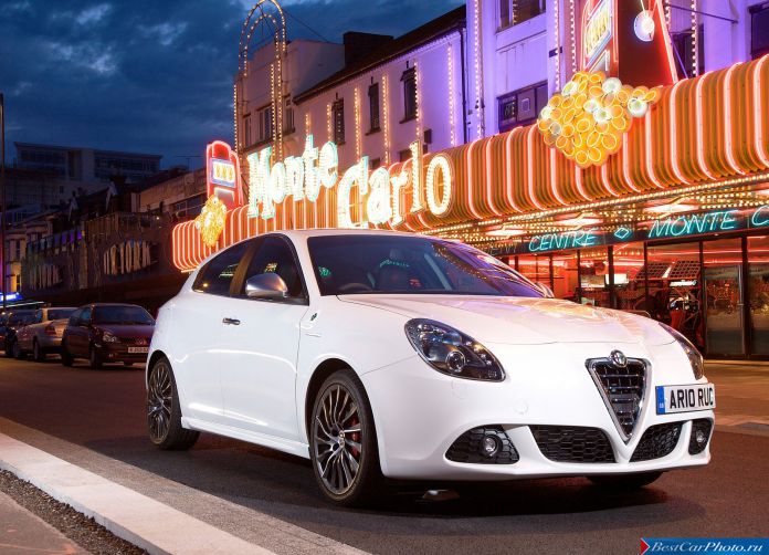 2011 Alfa Romeo Giulietta - фотография 13 из 188 2011 Alfa Romeo Giulietta - фотография 13 из 188