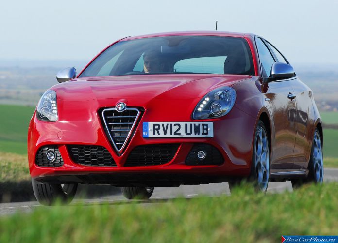 2011 Alfa Romeo Giulietta - фотография 15 из 188 2011 Alfa Romeo Giulietta - фотография 15 из 188