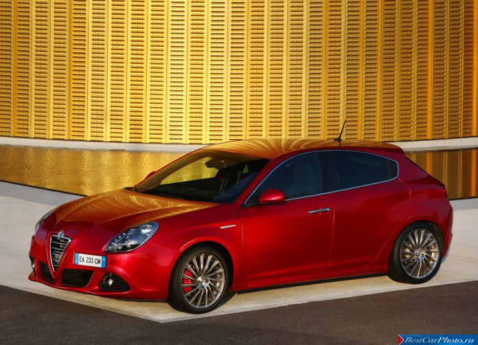 2011 Alfa Romeo Giulietta - фотография 29 из 188 2011 Alfa Romeo Giulietta - фотография 29 из 188