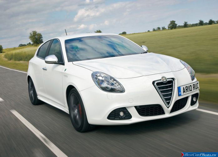 2011 Alfa Romeo Giulietta - фотография 31 из 188 2011 Alfa Romeo Giulietta - фотография 31 из 188