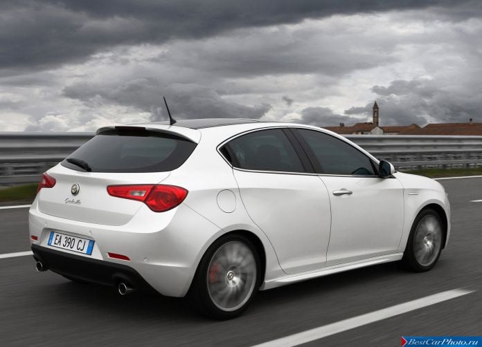 2011 Alfa Romeo Giulietta - фотография 107 из 188 2011 Alfa Romeo Giulietta - фотография 107 из 188