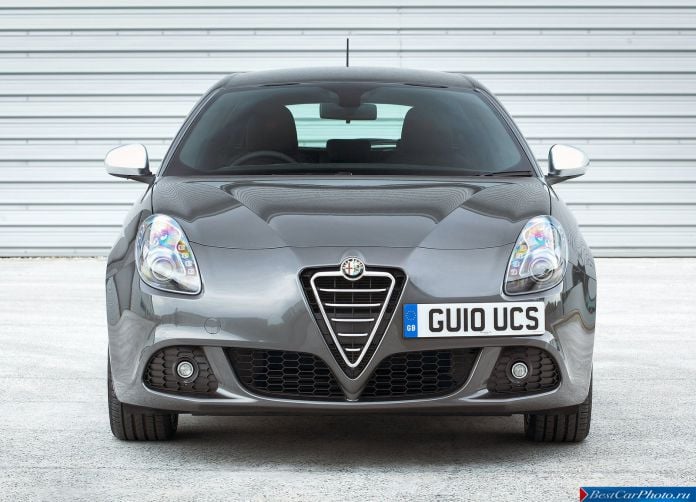 2011 Alfa Romeo Giulietta - фотография 117 из 188