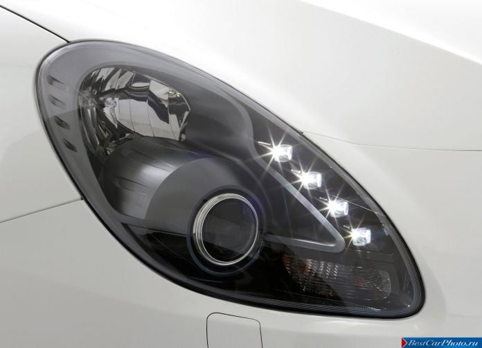 2011 Alfa Romeo Giulietta - фотография 155 из 188 2011 Alfa Romeo Giulietta - фотография 155 из 188