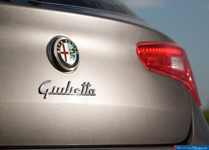 2011 Alfa Romeo Giulietta - фотография 162 из 188 2011 Alfa Romeo Giulietta - фотография 162 из 188